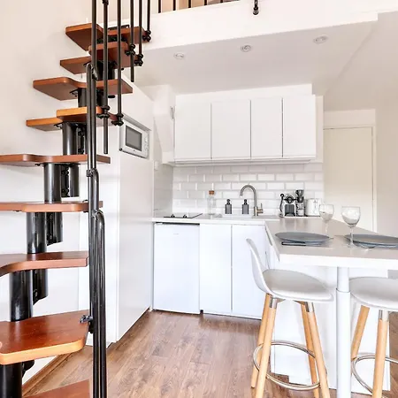 Center Flat 4 Persons 公寓