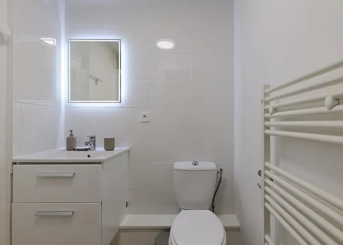 Center Flat 4 Persons Daire