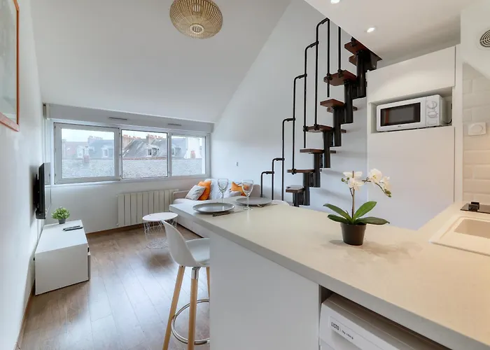 Center Flat 4 Persons Daire Nantes